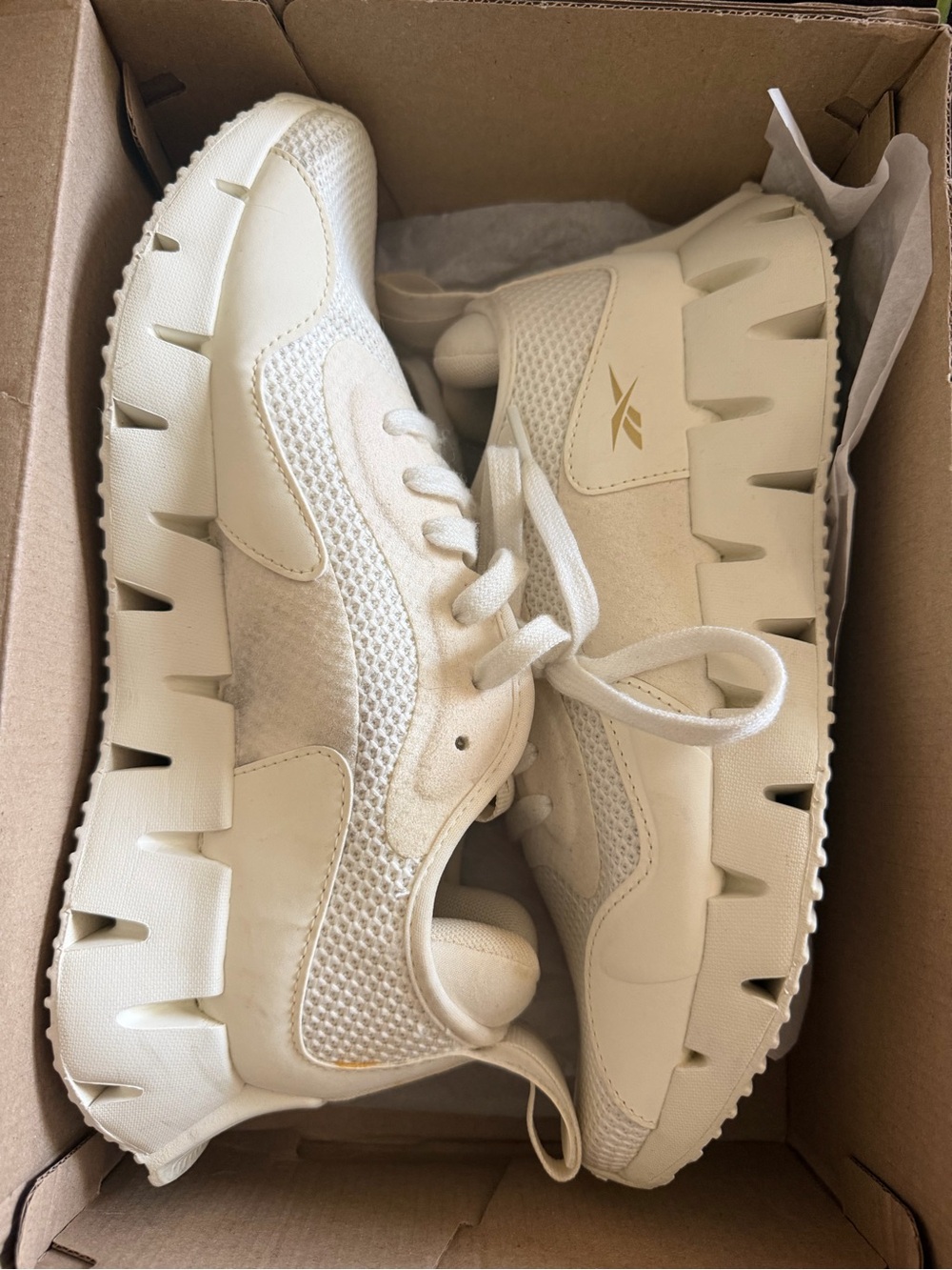 Reebok Women’s Cream Platform Runner Sneakers